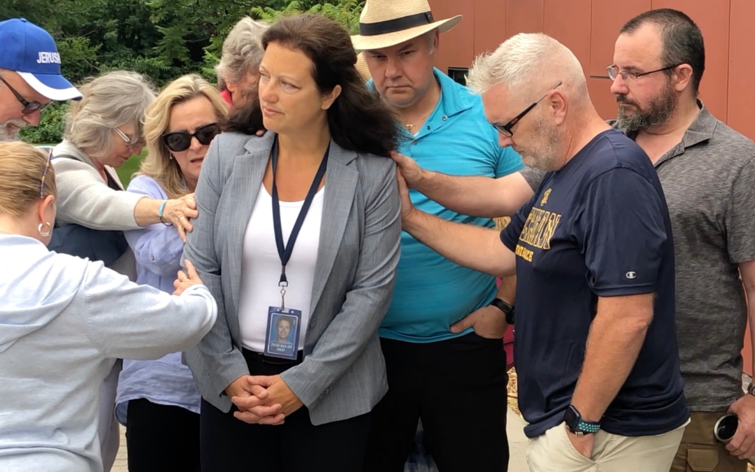 Support Ottawa Police Officer Helen Grus